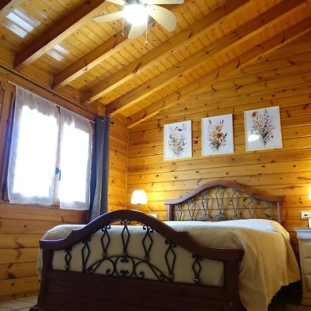 Con Piscina Privada Vakantiehuis